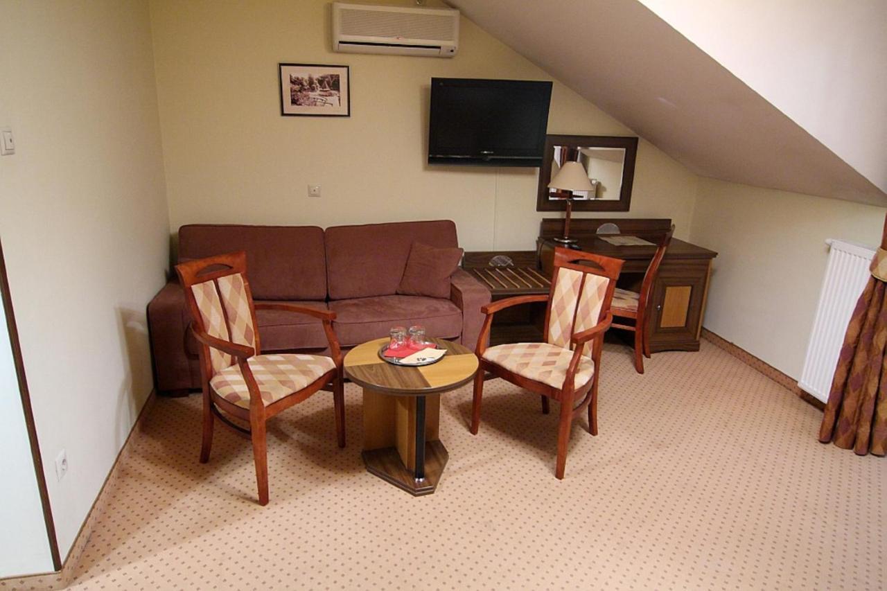 Oereg Miskolcz Hotel Room photo