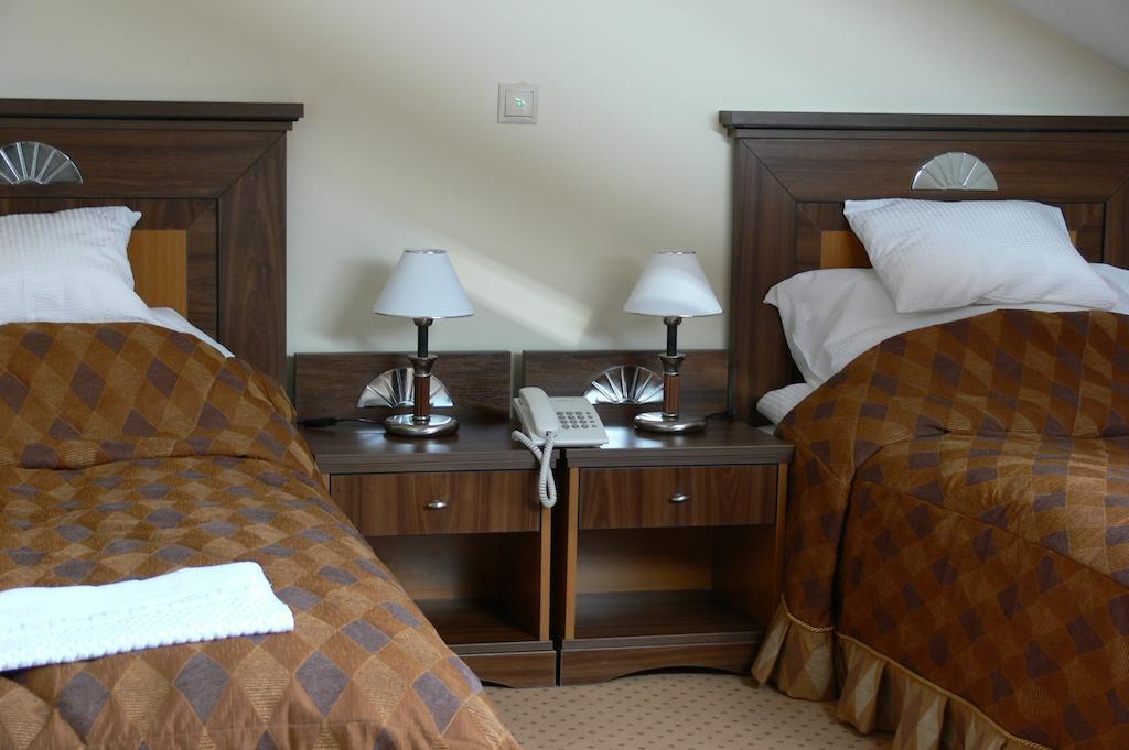 Oereg Miskolcz Hotel Room photo